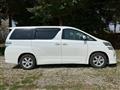 2010 Toyota Vellfire