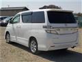 2013 Toyota Vellfire