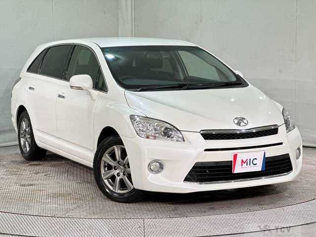 2013 Toyota Mark X Zio