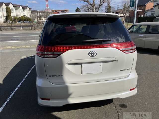 2008 Toyota Estima