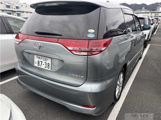 2007 Toyota Estima