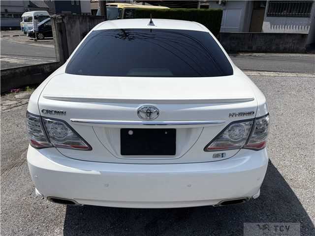 2009 Toyota Crown Hybrid