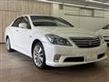 2011 Toyota Crown Hybrid