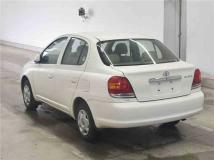 2005 Toyota Platz