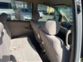 2004 Toyota Noah