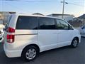 2005 Toyota Noah