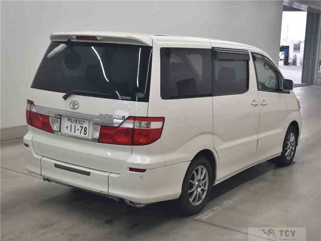 2004 Toyota Alphard