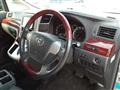 2009 Toyota Alphard
