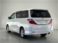 2009 Toyota Alphard