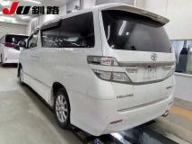 2014 Toyota Vellfire