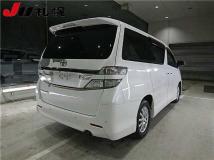 2013 Toyota Vellfire
