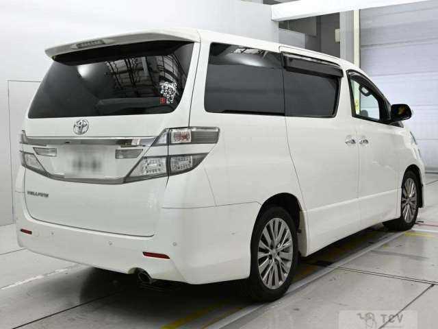 2012 Toyota Vellfire