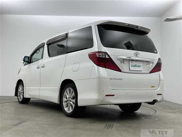2009 Toyota Alphard