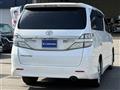 2011 Toyota Vellfire