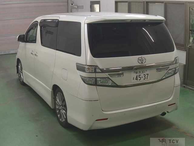 2012 Toyota Vellfire