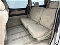 2005 Toyota Alphard