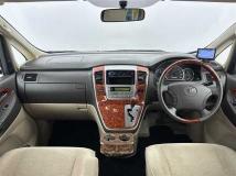 2005 Toyota Alphard