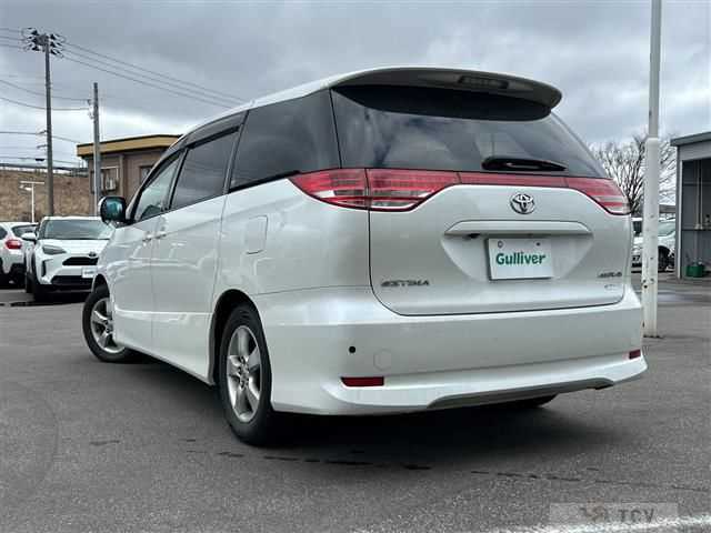 2006 Toyota Estima
