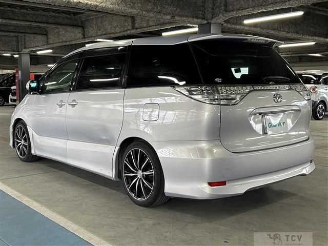 2009 Toyota Estima