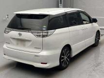 2013 Toyota Estima