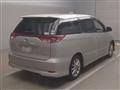 2009 Toyota Estima