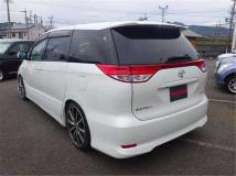 2009 Toyota Estima