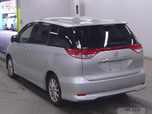 2011 Toyota Estima