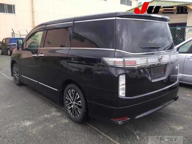 2015 Nissan Elgrand