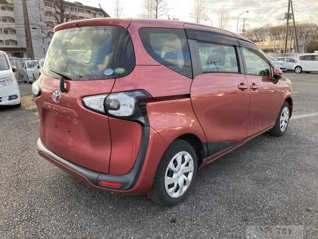 2017 Toyota Sienta
