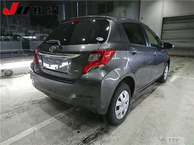 2015 Toyota Vitz