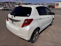 2015 Toyota Vitz