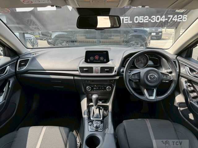 2017 Mazda Axela Sport