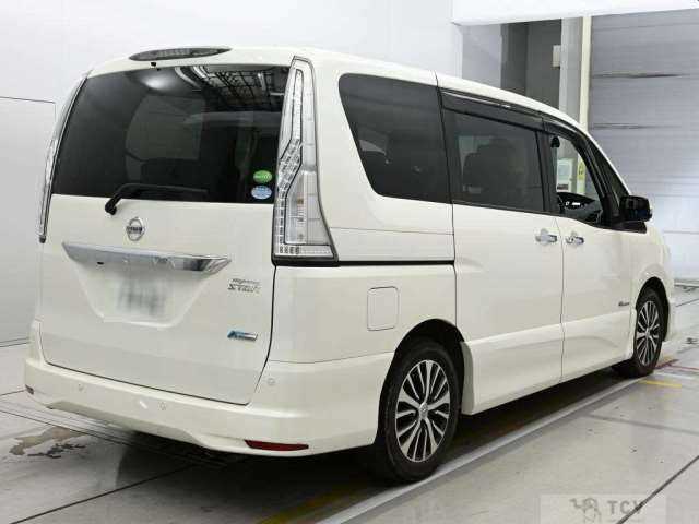 2015 Nissan Serena