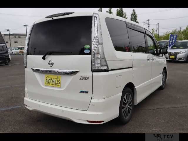 2015 Nissan Serena