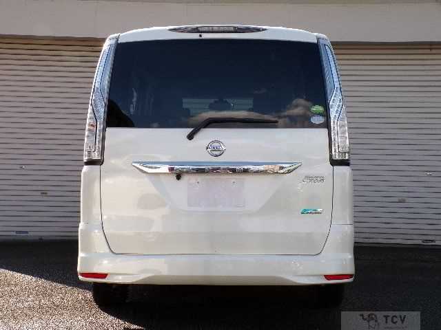 2015 Nissan Serena