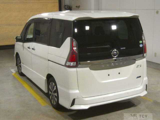 2017 Nissan Serena