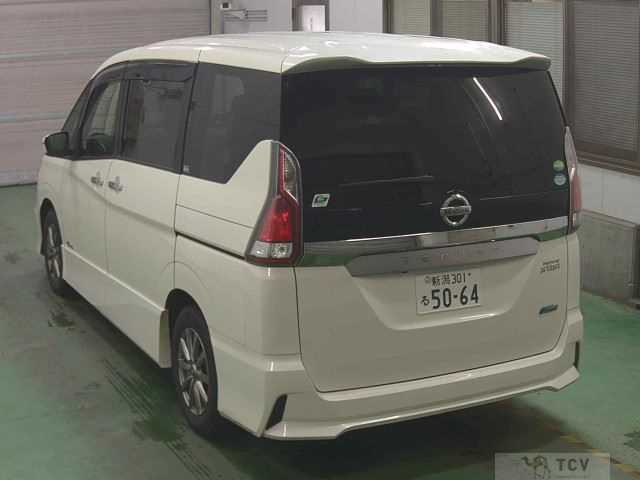 2017 Nissan Serena