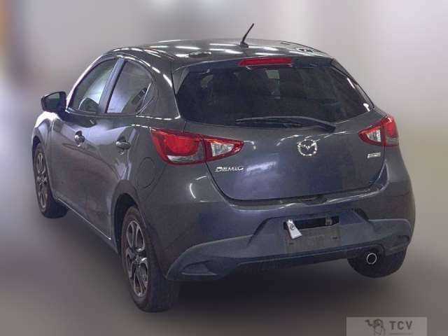 2015 Mazda Demio