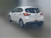 2015 Mazda Demio