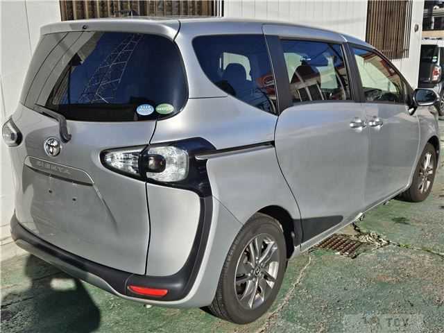 2015 Toyota Sienta