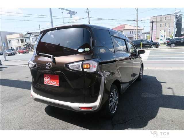 2015 Toyota Sienta