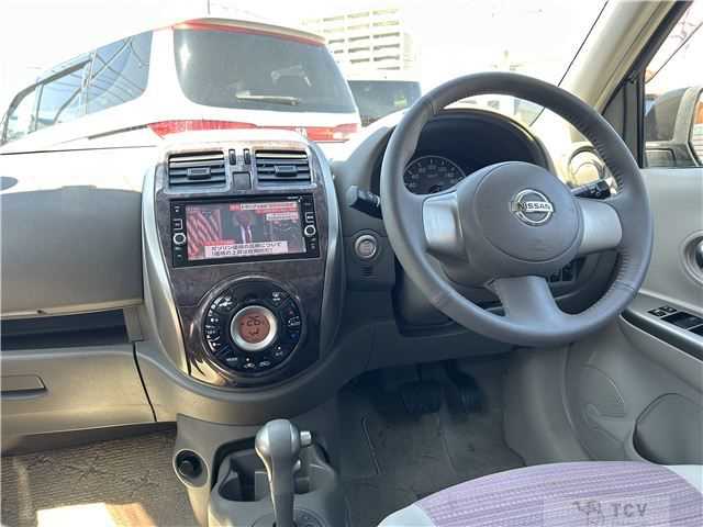2016 Nissan March