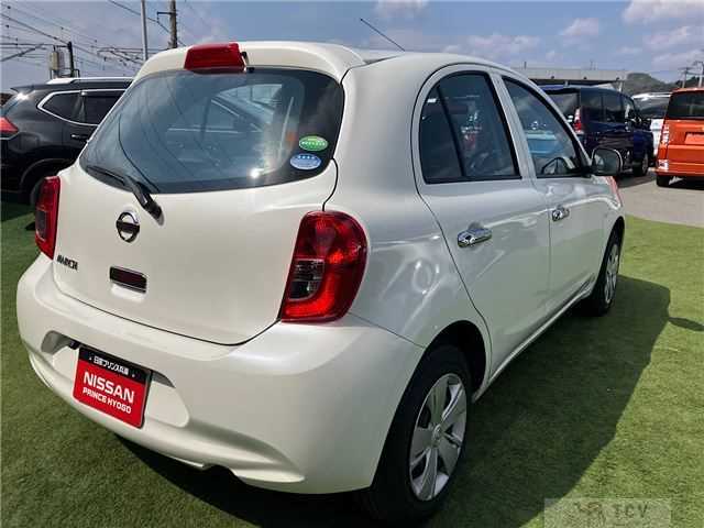 2015 Nissan March