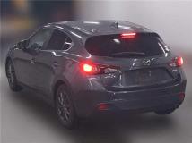 2015 Mazda Axela Sport