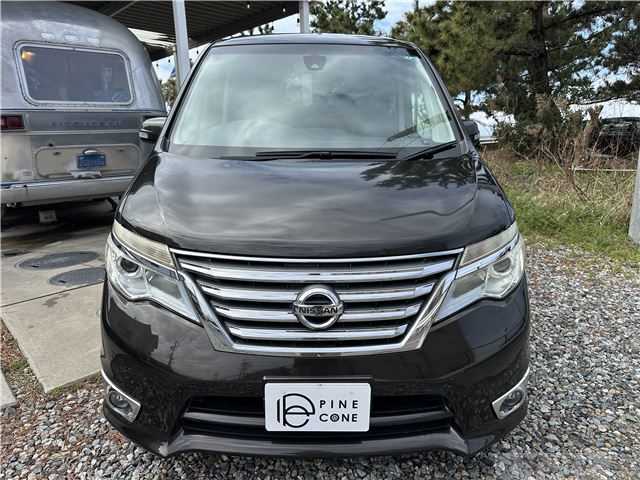 2015 Nissan Serena