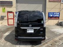 2015 Nissan Serena