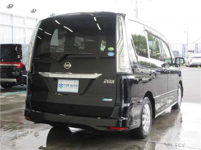 2015 Nissan Serena