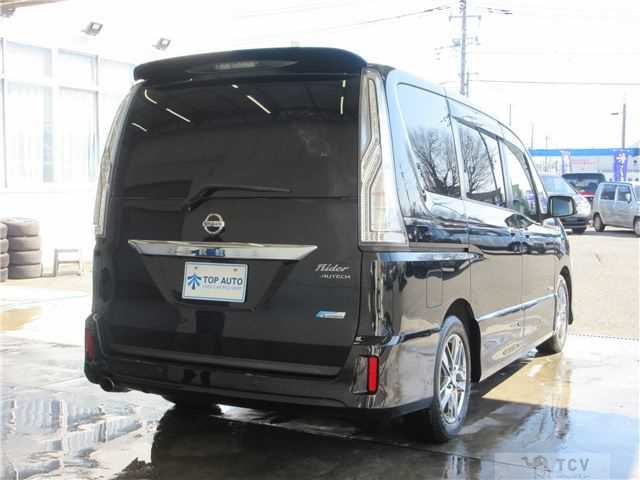 2015 Nissan Serena