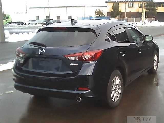 2017 Mazda Axela Sport