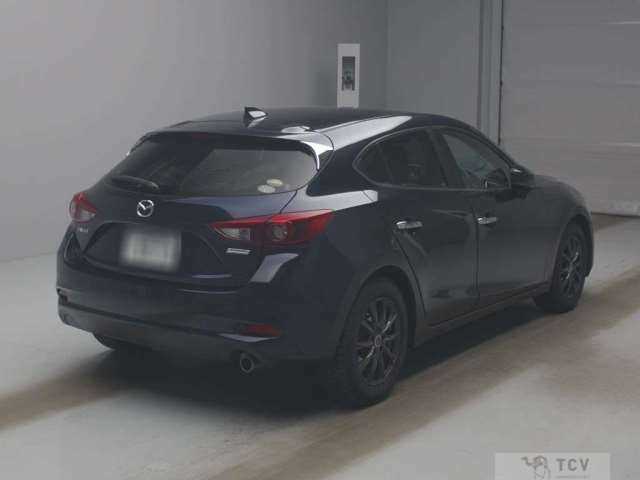 2016 Mazda Axela Sport